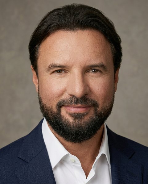 Nedzat Asanovski